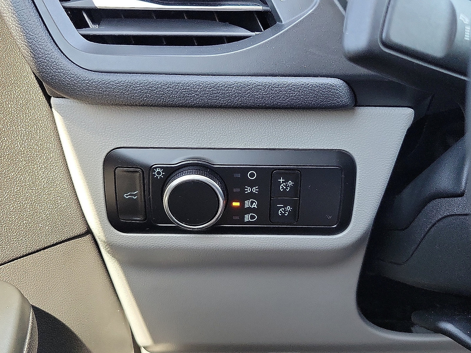 Used 2023 Ford Escape Active FWD image 14