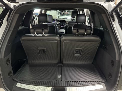 Used 2021 Cadillac XT6 Sport w/ Platinum Package image 13