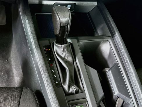 Certified 2025 Honda Accord SE image 17