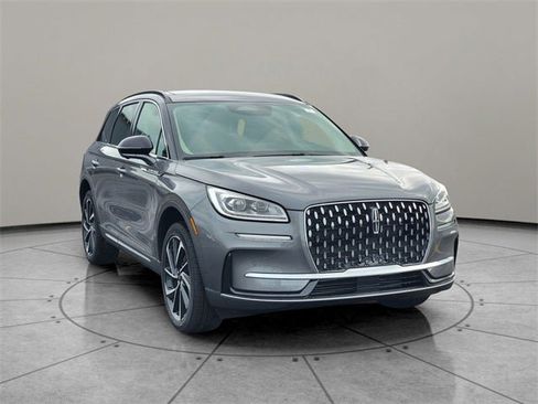 New 2026 Lincoln Corsair Reserve image 14