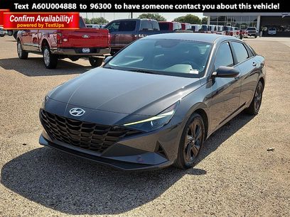 Used 2023 Hyundai Elantra SEL
