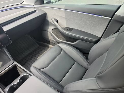Used 2025 Tesla Model 3 Long Range RWD image 33