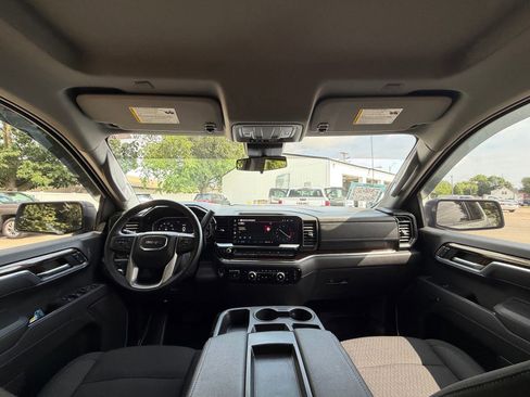Used 2025 GMC Sierra 1500 Elevation AWD/4WD image 27