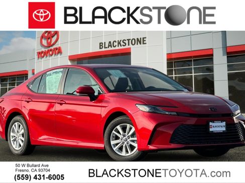 Used 2026 Toyota Camry LE image 1