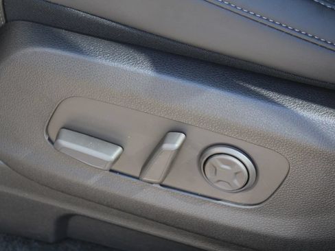 New 2026 Kia Carnival FWD image 29