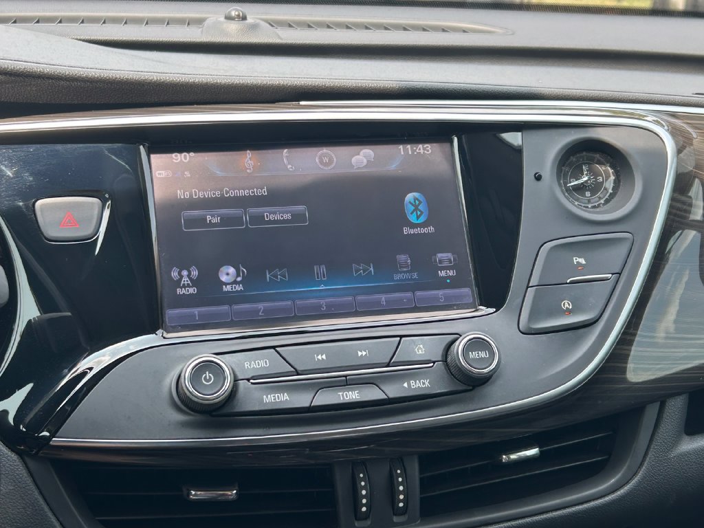 Used 2019 Buick Envision Essence FWD image 29