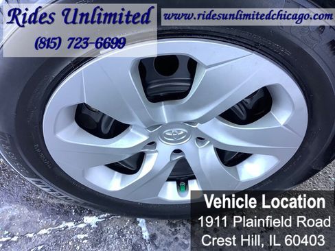 Used 2020 Toyota RAV4 LE image 40