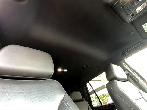 Used 2021 Chevrolet Tahoe LT image 26