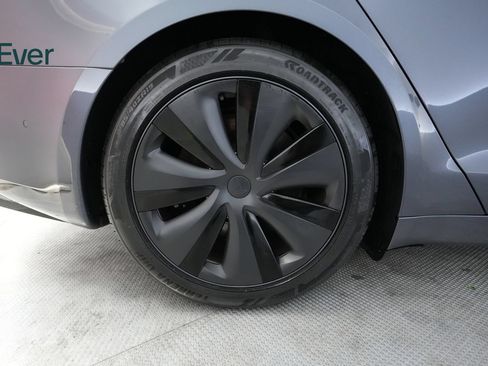 Used 2022 Tesla Model S AWD/4WD image 22