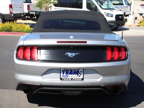 Used 2020 Ford Mustang Premium RWD image 7
