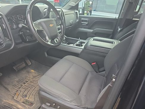 Used 2015 Chevrolet Silverado 2500 LT w/ LT Convenience Package AWD/4WD image 12