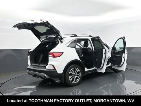 Used 2022 Ford Escape SEL w/ Equipment Group 302A AWD/4WD image 30