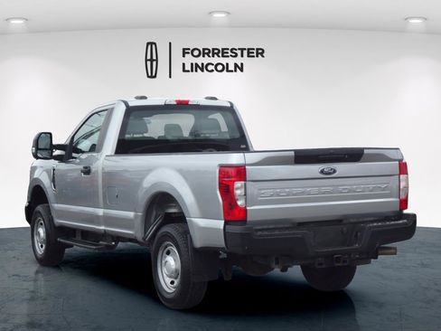 Used 2020 Ford F250 XL w/ Power Equipment Group image 5