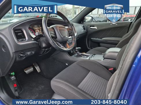 Used 2020 Dodge Charger R/T w/ Blacktop Package image 2