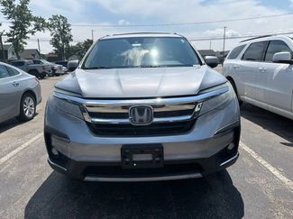 Used 2019 Honda Pilot Touring video 2