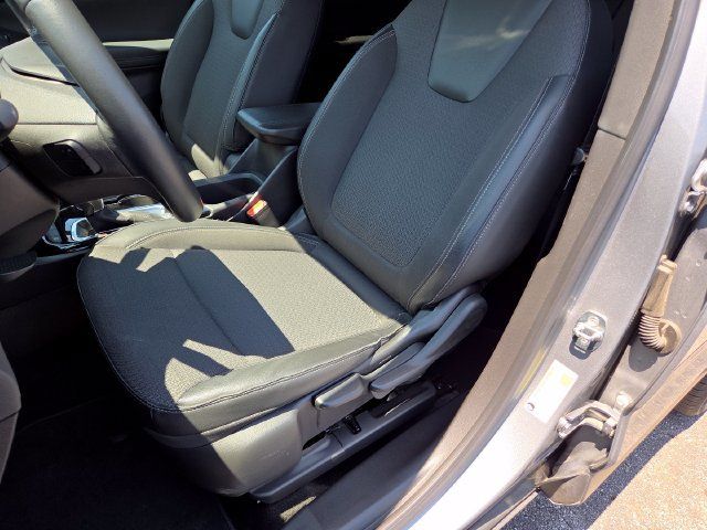 Used 2023 Buick Encore GX Preferred FWD image 19