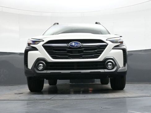 Used 2025 Subaru Outback Premium w/ Popular Package #1 image 42