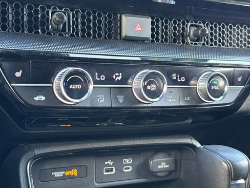 Used 2023 Honda CR-V Sport Touring image 18