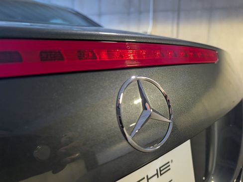 Used 2014 Mercedes-Benz SL 550 image 18