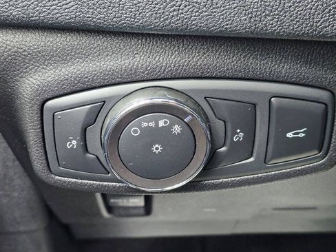 Used 2019 Lincoln MKC Select w/ MKC Climate Package AWD/4WD image 36