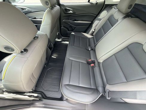 New 2026 Chevrolet Trax ACTIV w/ Sunroof Package FWD image 10