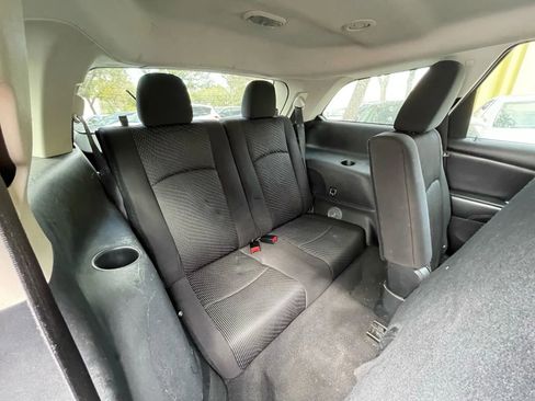 Used 2012 Dodge Journey SXT w/ Flexible Seating Group image 25