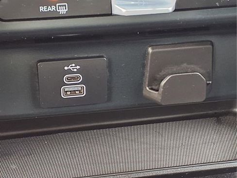 Certified 2025 Ford F150 XLT w/ Equipment Group 301A Standard image 16