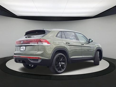 New 2026 Volkswagen Atlas Cross Sport SE AWD/4WD image 7