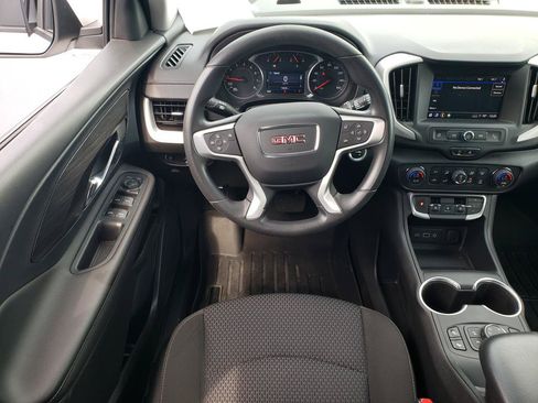 Used 2022 GMC Terrain SLE w/ Driver Convenience Package AWD/4WD image 16