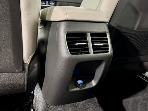 Used 2023 Hyundai Sonata Limited image 30