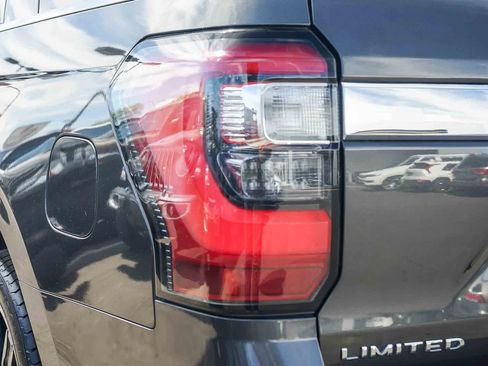 Used 2020 Ford Expedition Limited w/ Special Edition Package image 7