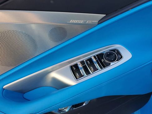 Used 2023 Chevrolet Corvette Stingray Premium Conv w/ Z51 Performance Package image 17