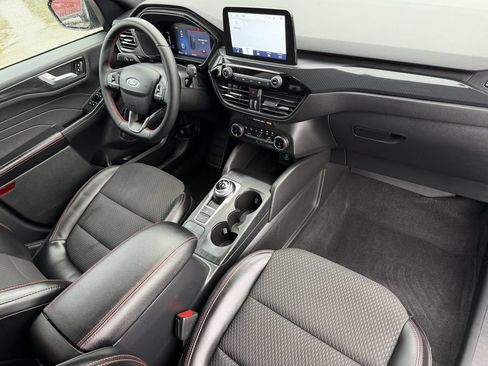 Used 2023 Ford Escape ST-Line w/ Equipment Group 301A FWD image 14