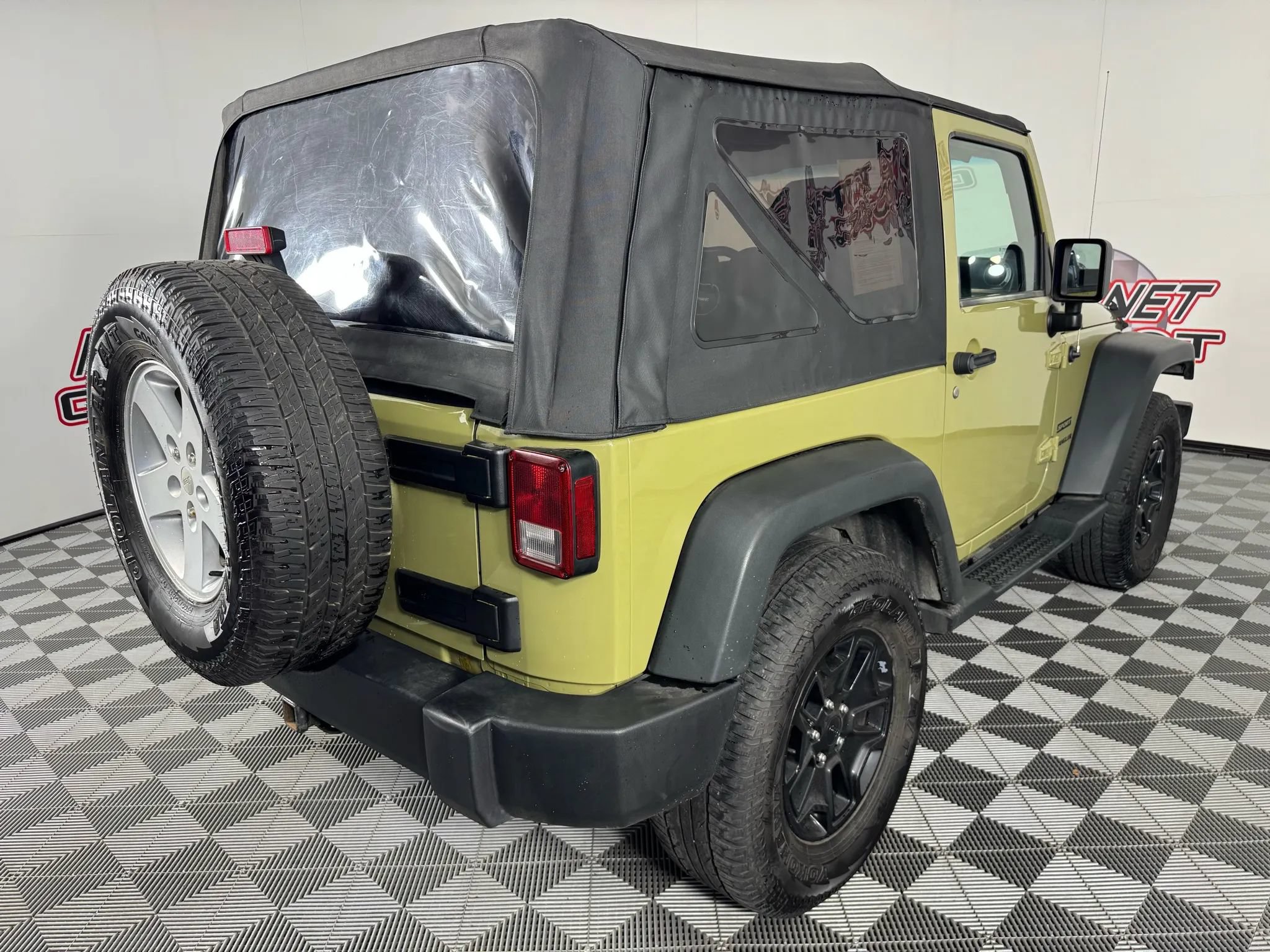 Used 2013 Jeep Wrangler Sport AWD/4WD image 23