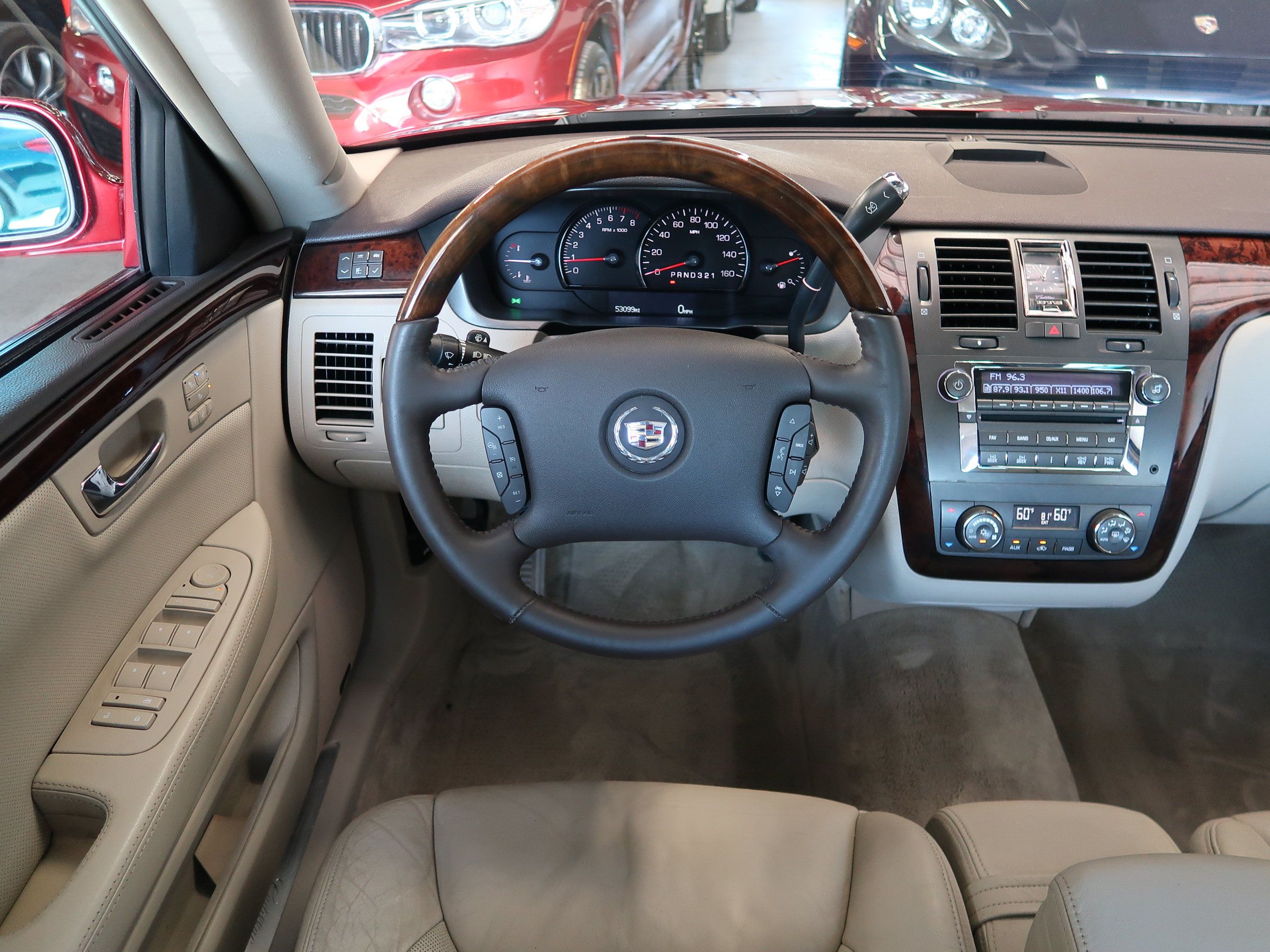 Used 2009 Cadillac DTS FWD image 14