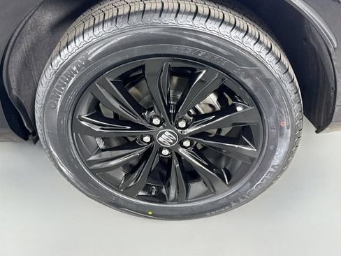 Used 2024 Buick Envista Sport Touring w/ Convenience I Package FWD image 29