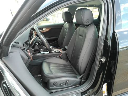 Used 2020 Audi A4 2.0T Premium Plus w/ Premium Plus Package FWD image 6