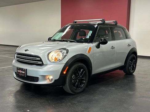 Used 2016 MINI Cooper Countryman image 3