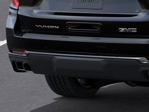 New 2026 GMC Yukon XL Denali Ultimate w/ LPO, Floor Liner Package AWD/4WD image 14