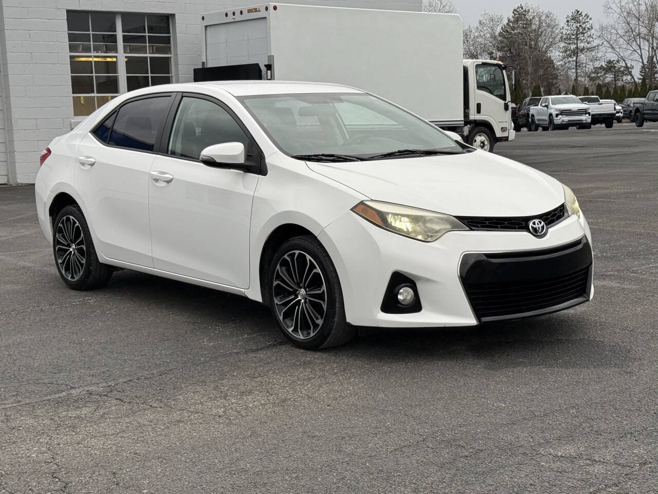 Used 2014 Toyota Corolla S FWD image 1