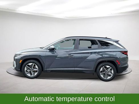 Used 2025 Hyundai Tucson SEL FWD image 4