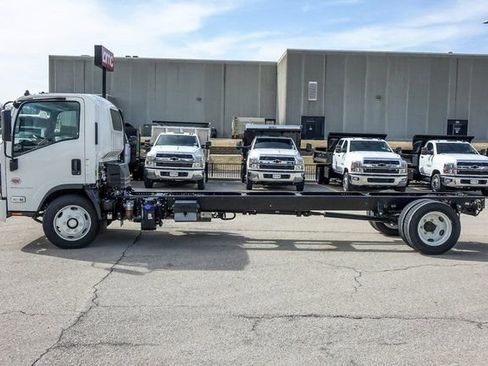 New 2025 Chevrolet Low Cab Forward 5500 XD RWD image 6