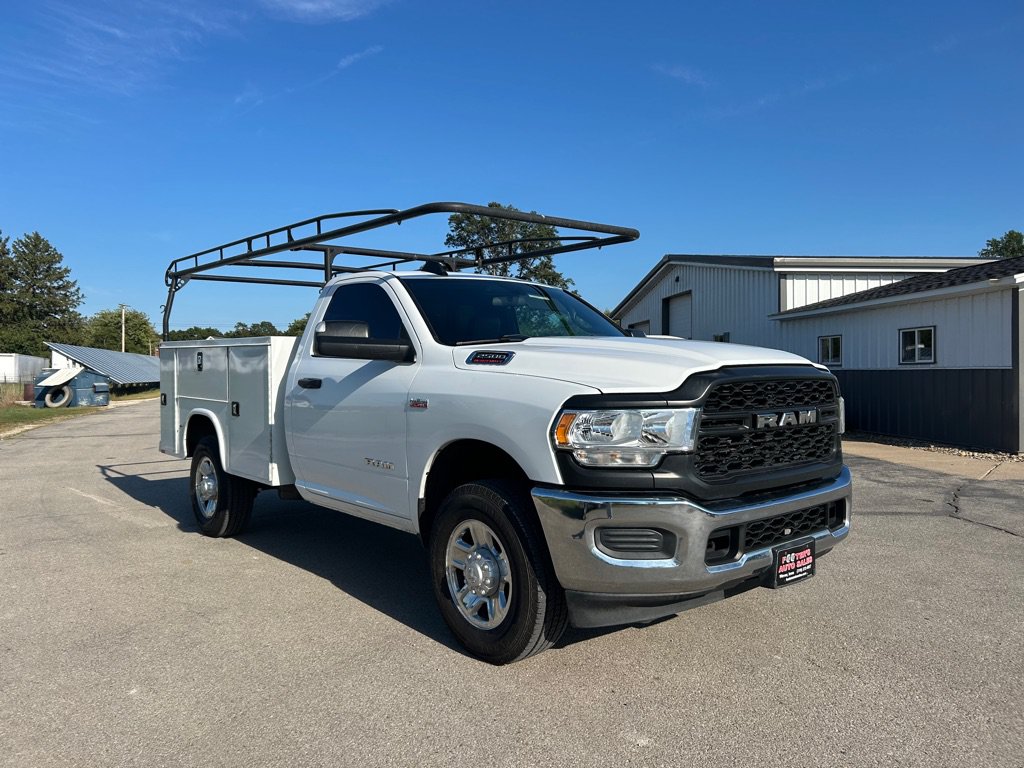 Used 2022 RAM 2500 Tradesman AWD/4WD image 3