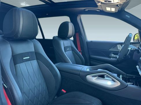 Certified 2024 Mercedes-Benz GLS 63 AMG 4MATIC image 32