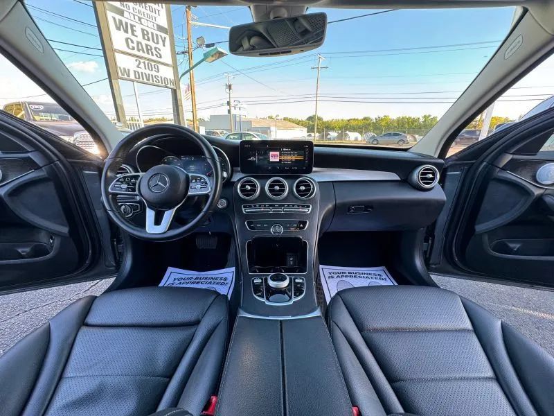 Used 2020 Mercedes-Benz C 300 Sedan image 41