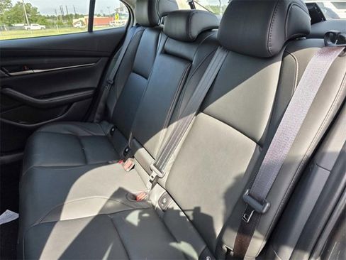 New 2025 MAZDA MAZDA3 s image 10