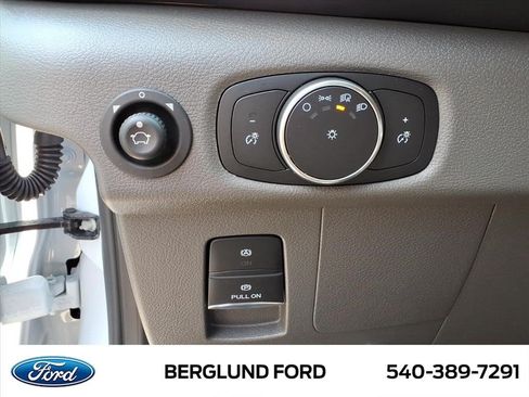 New 2026 Ford Transit 150 148 Medium Roof w/ Load Area Protection Package RWD image 12