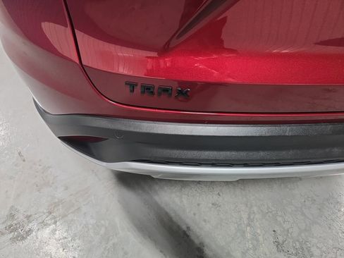 Used 2024 Chevrolet Trax LT w/ Driver Confidence Package image 41