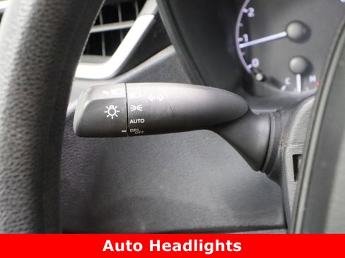 Used 2024 Toyota Corolla LE image 22