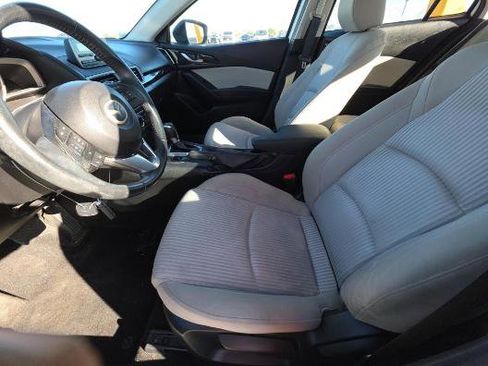 Used 2014 MAZDA MAZDA3 i Touring image 3
